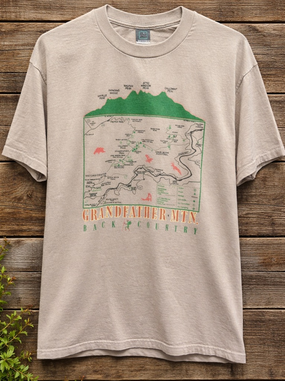 Vintage-Style Grandfather Mountain Trail Map T-Shirt Mens Size L